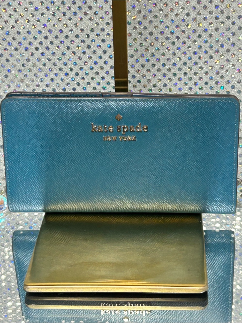 kate spade Teal Saffiano Leather Zip Wallet w/Gold Logo Approx. 6.5 x 3.5